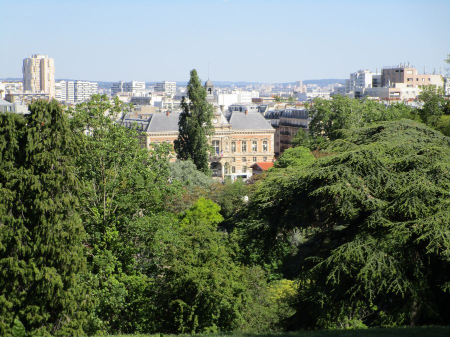 Buttes-Chaumont Park